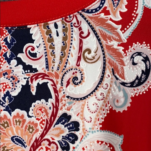 Dress - Picture 3 of 4